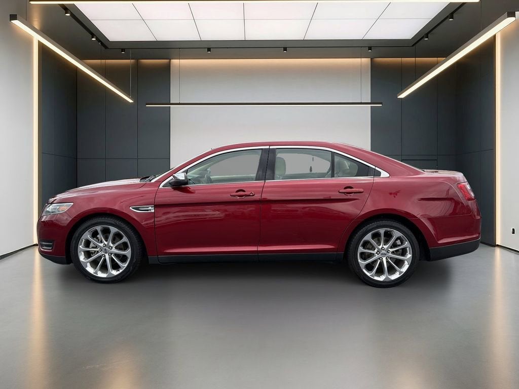 2018 Ford Taurus — side profile view