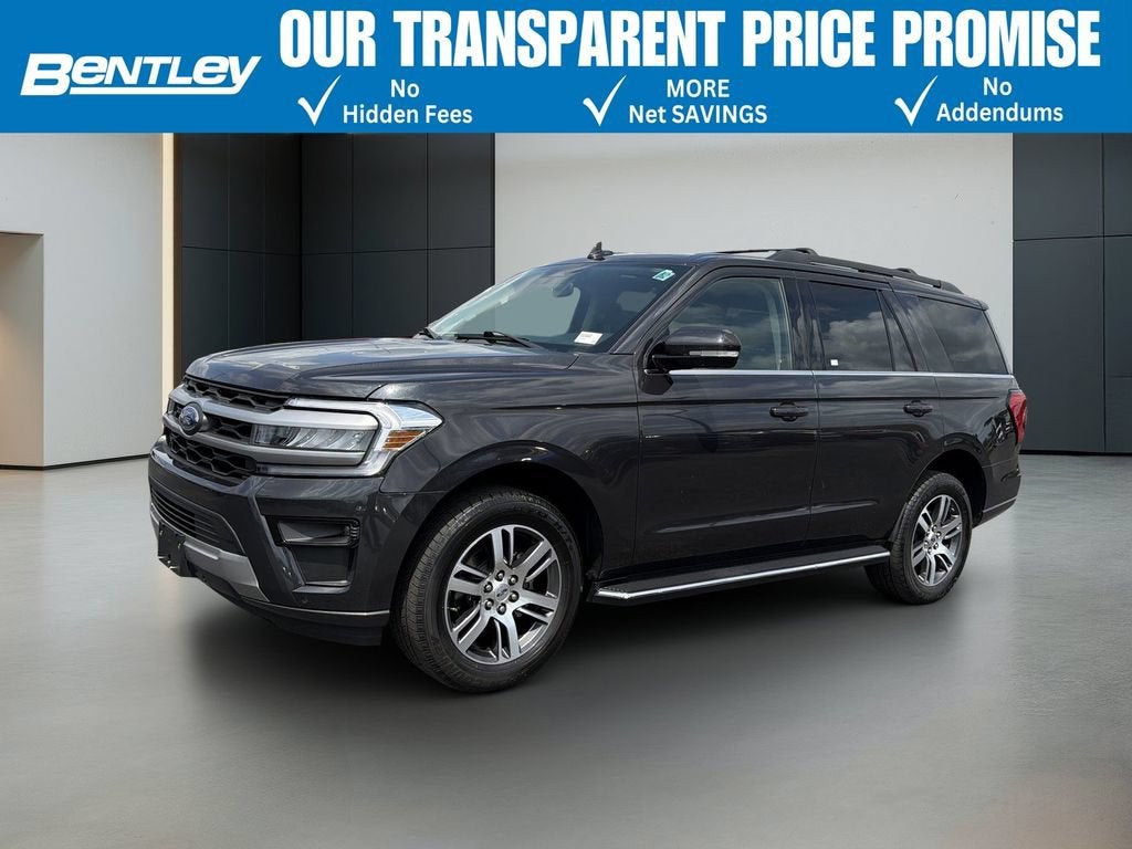 2023 Ford Expedition XLT in Other — front three-quarter view