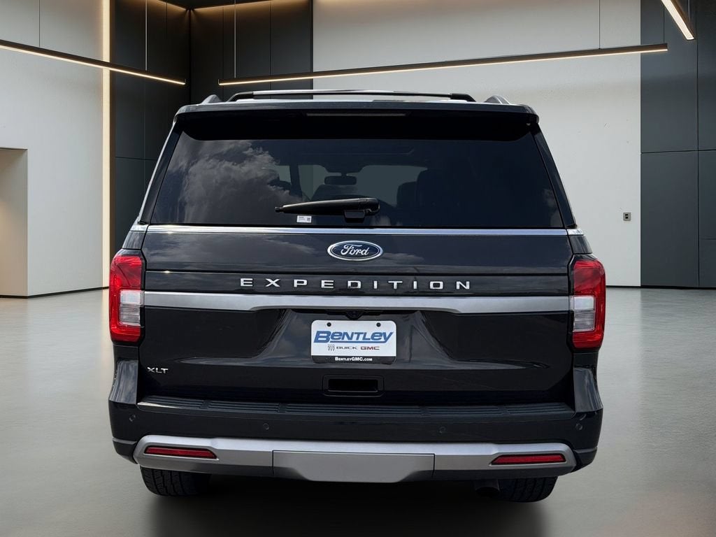 2023 Ford Expedition — detail view