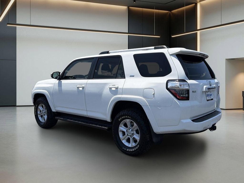 2021 Toyota 4Runner — rear three-quarter view