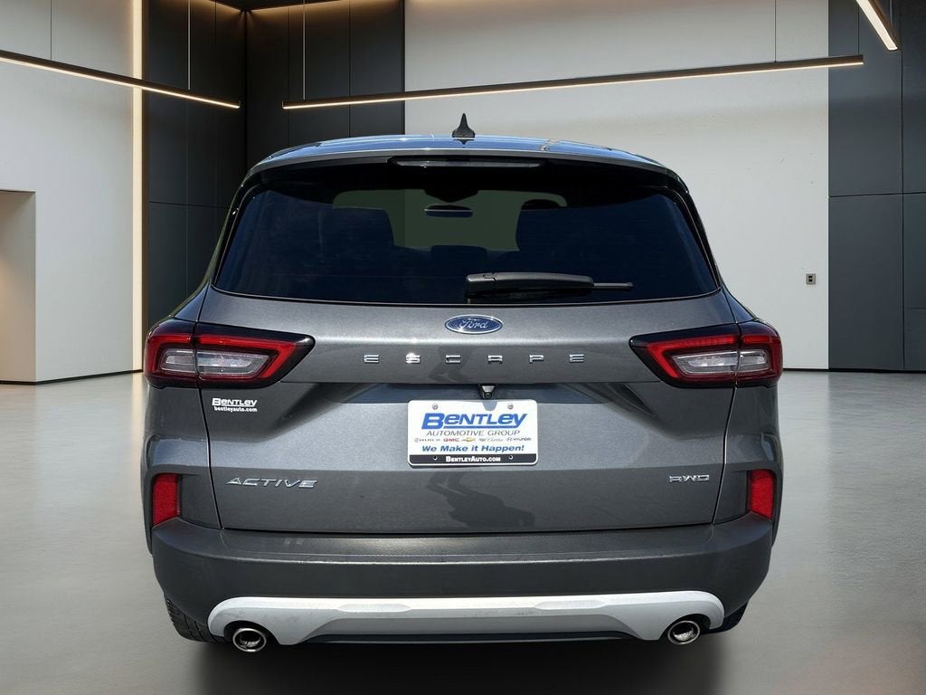2024 Ford Escape — detail view