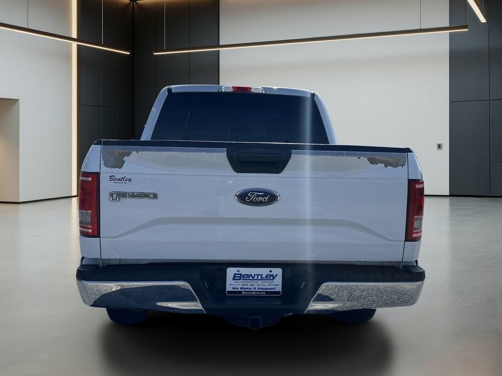 2017 Ford F-150 — detail view